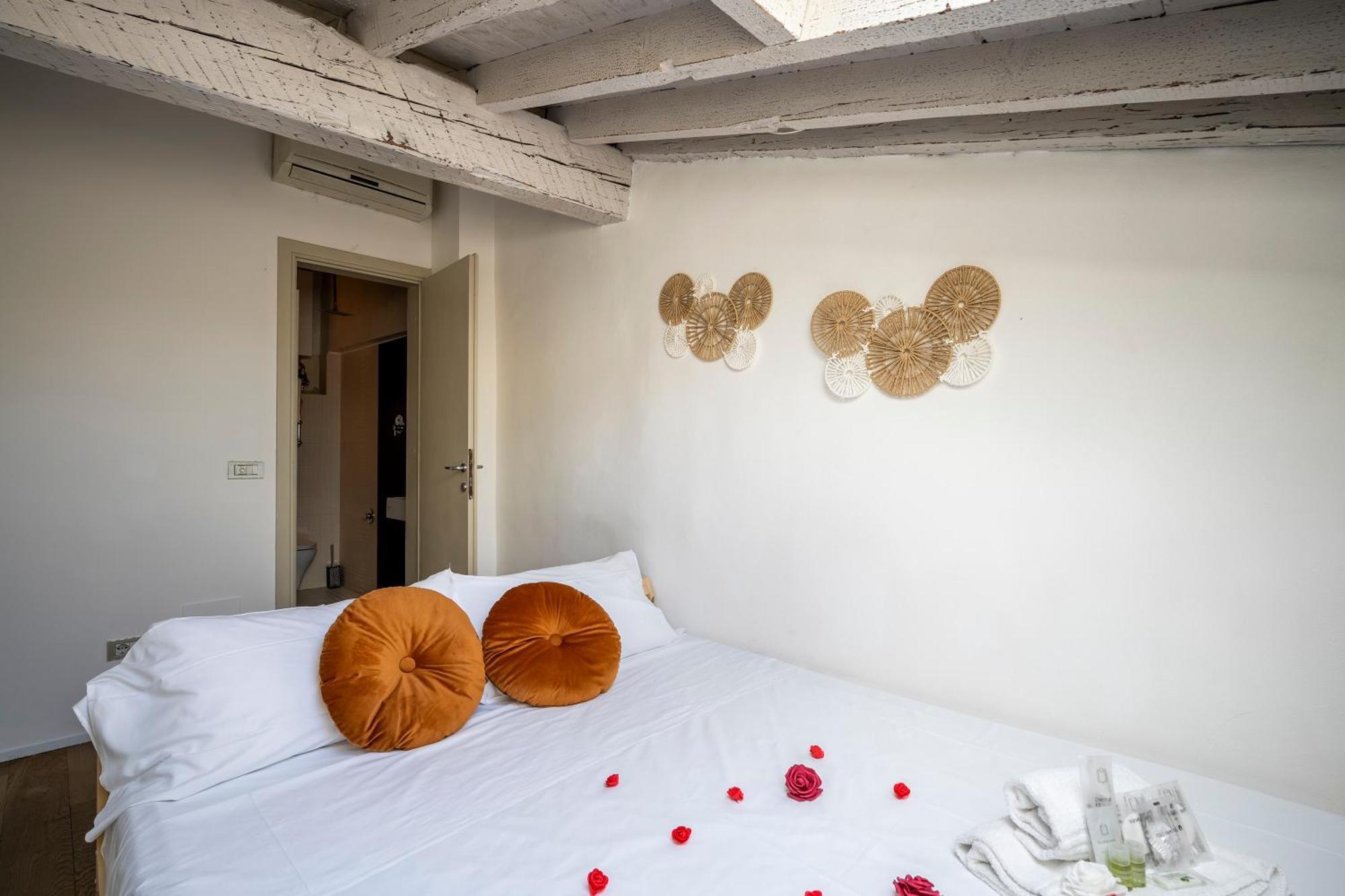 Duomo View And Hammam Apartment Florence Ngoại thất bức ảnh