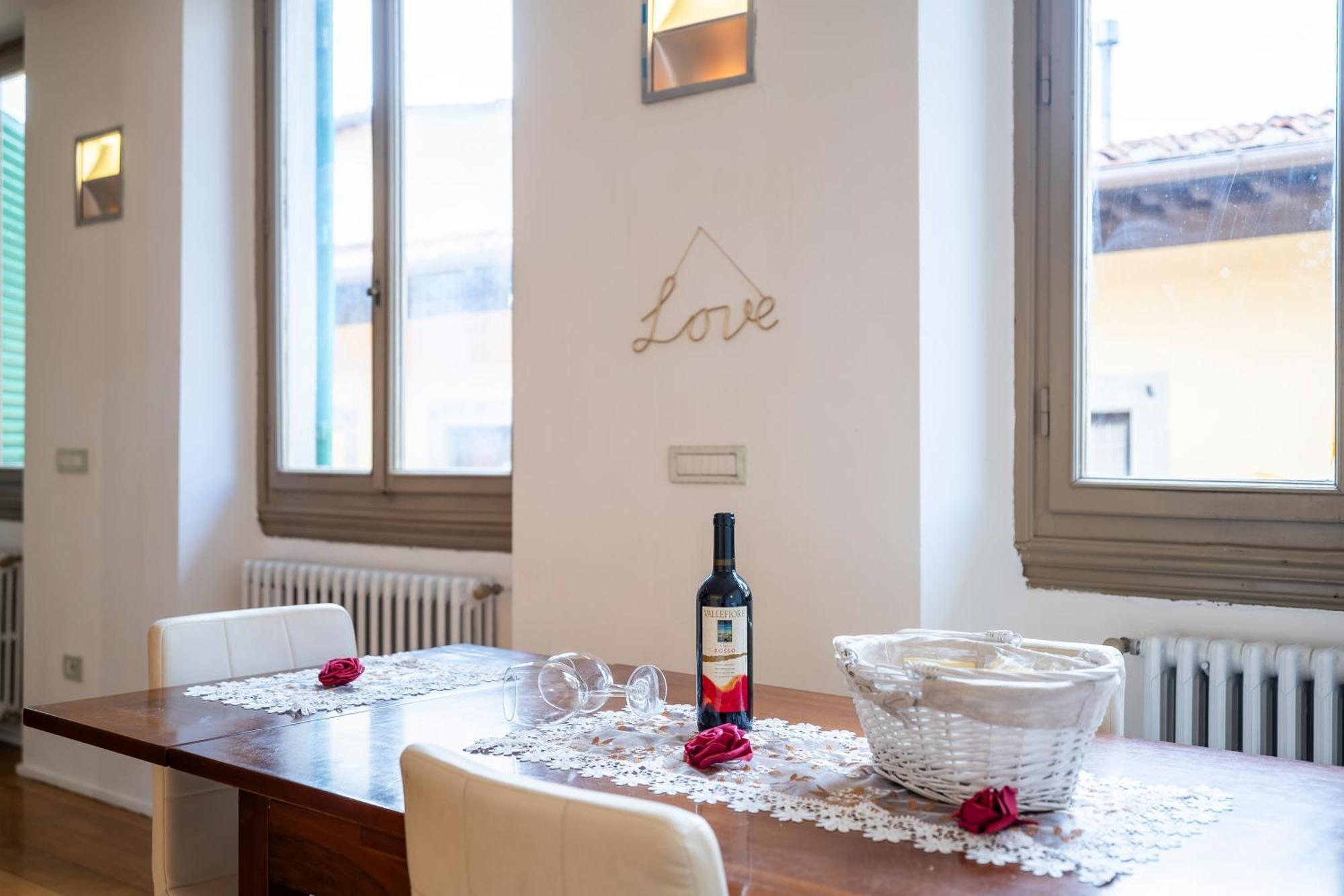 Duomo View And Hammam Apartment Florence Ngoại thất bức ảnh