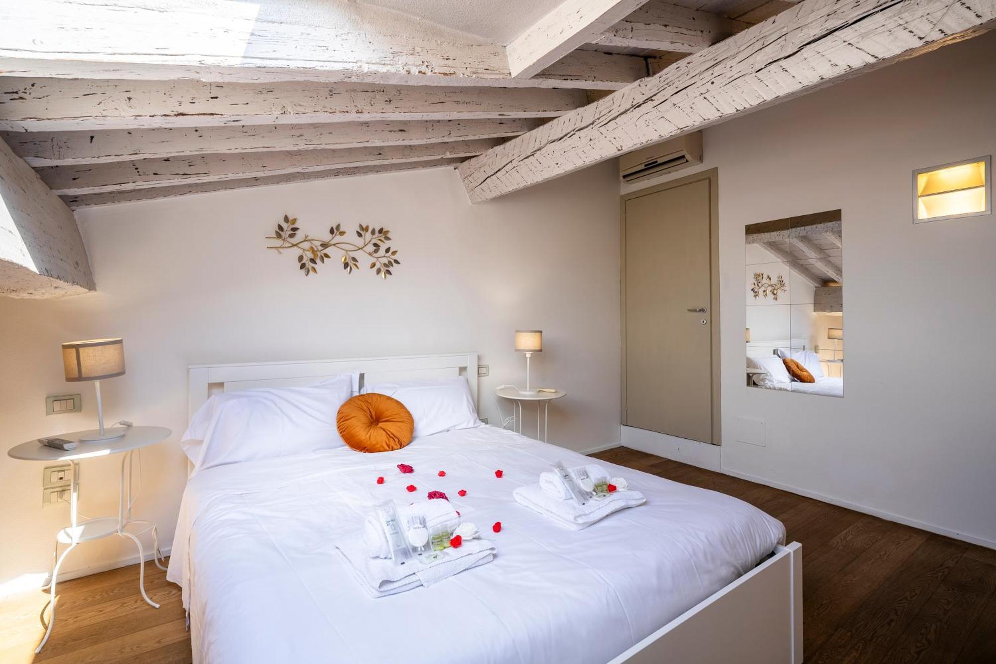 Duomo View And Hammam Apartment Florence Ngoại thất bức ảnh